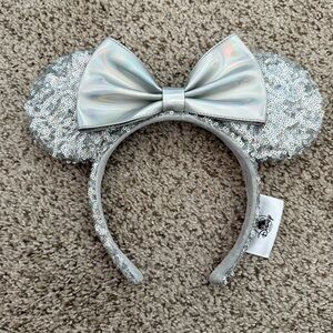 Disney Parks Magic Mirror 2020 Ears